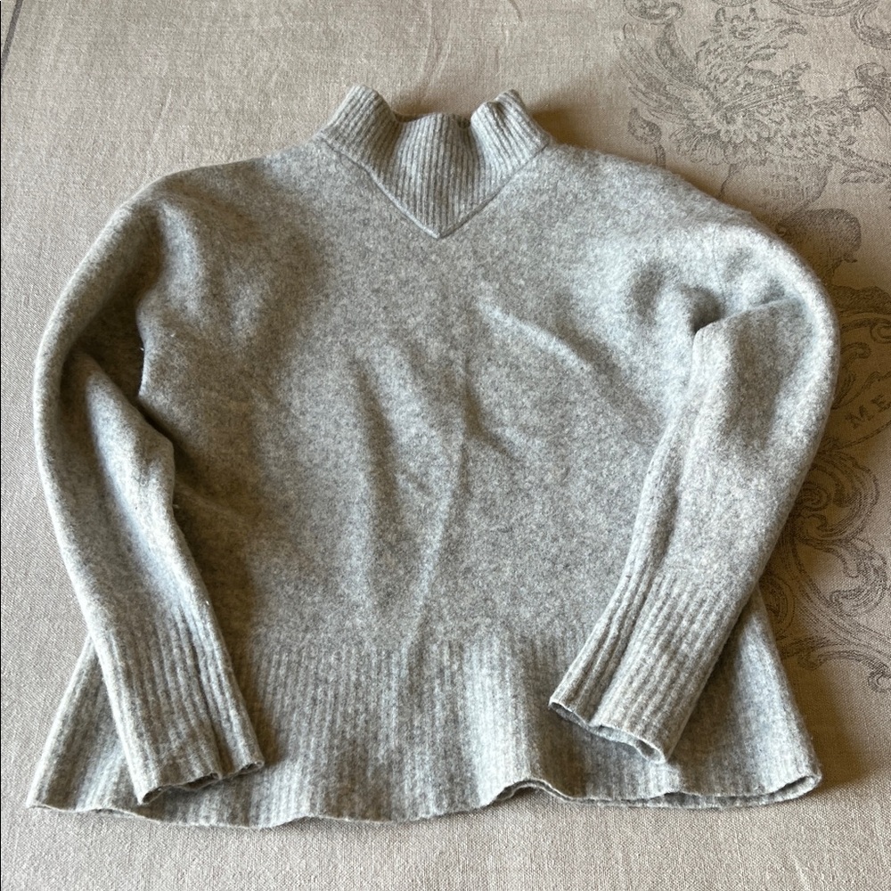 Everlane Wool/yak hair Heather Gray Mock Neck Sweater